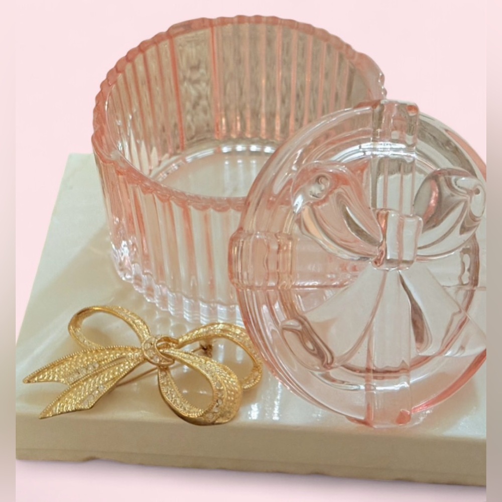 Pink Glass Trinket Box &. bow brooch. Mothers day gift idea, coquette girl